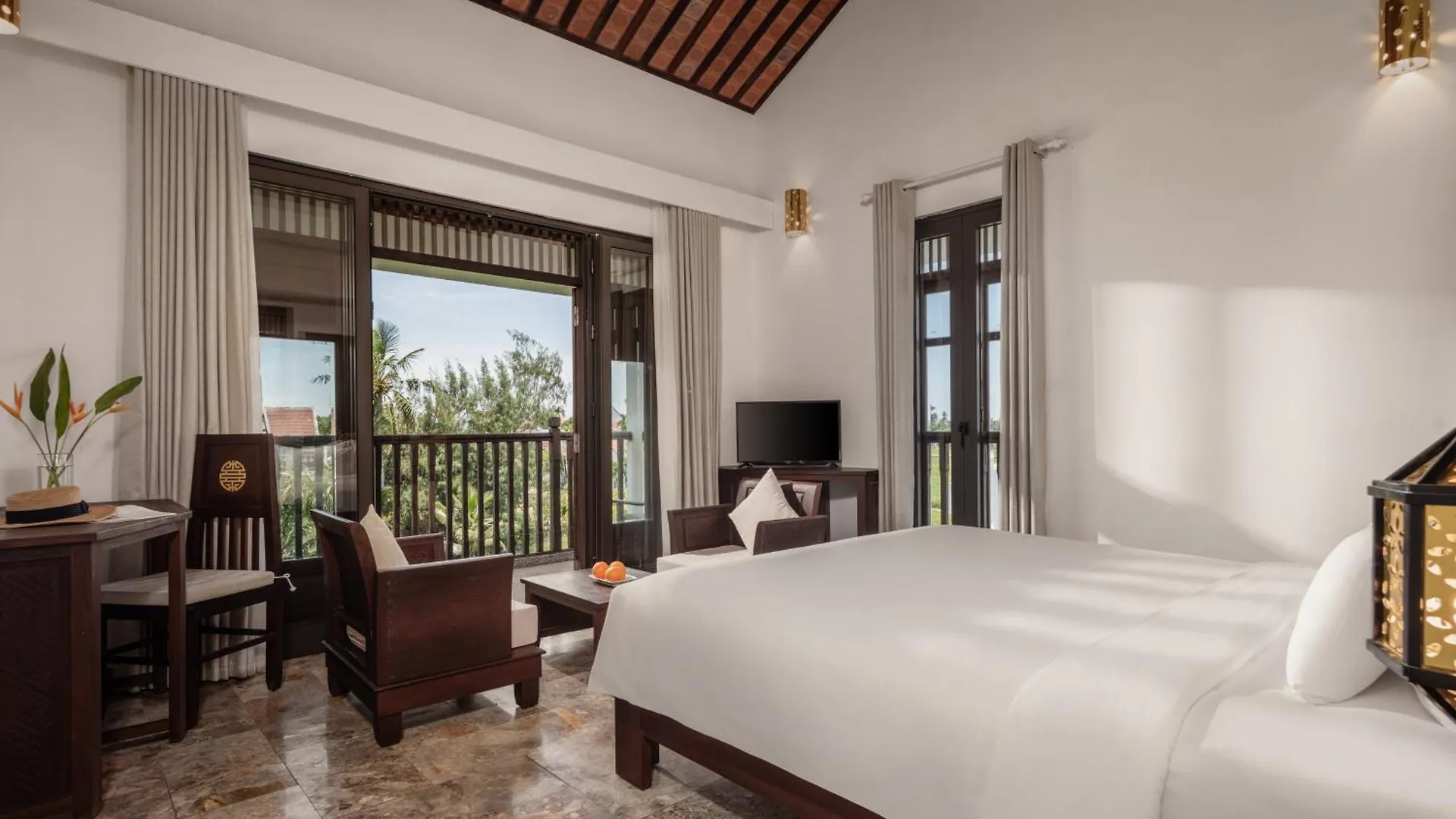 Legacy Hoi An Resort 4*,